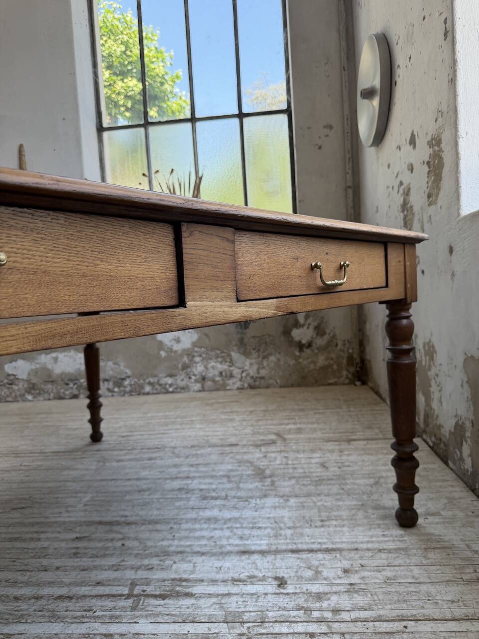 Grande table de ferme XL chêne « carrée » conférence 1950