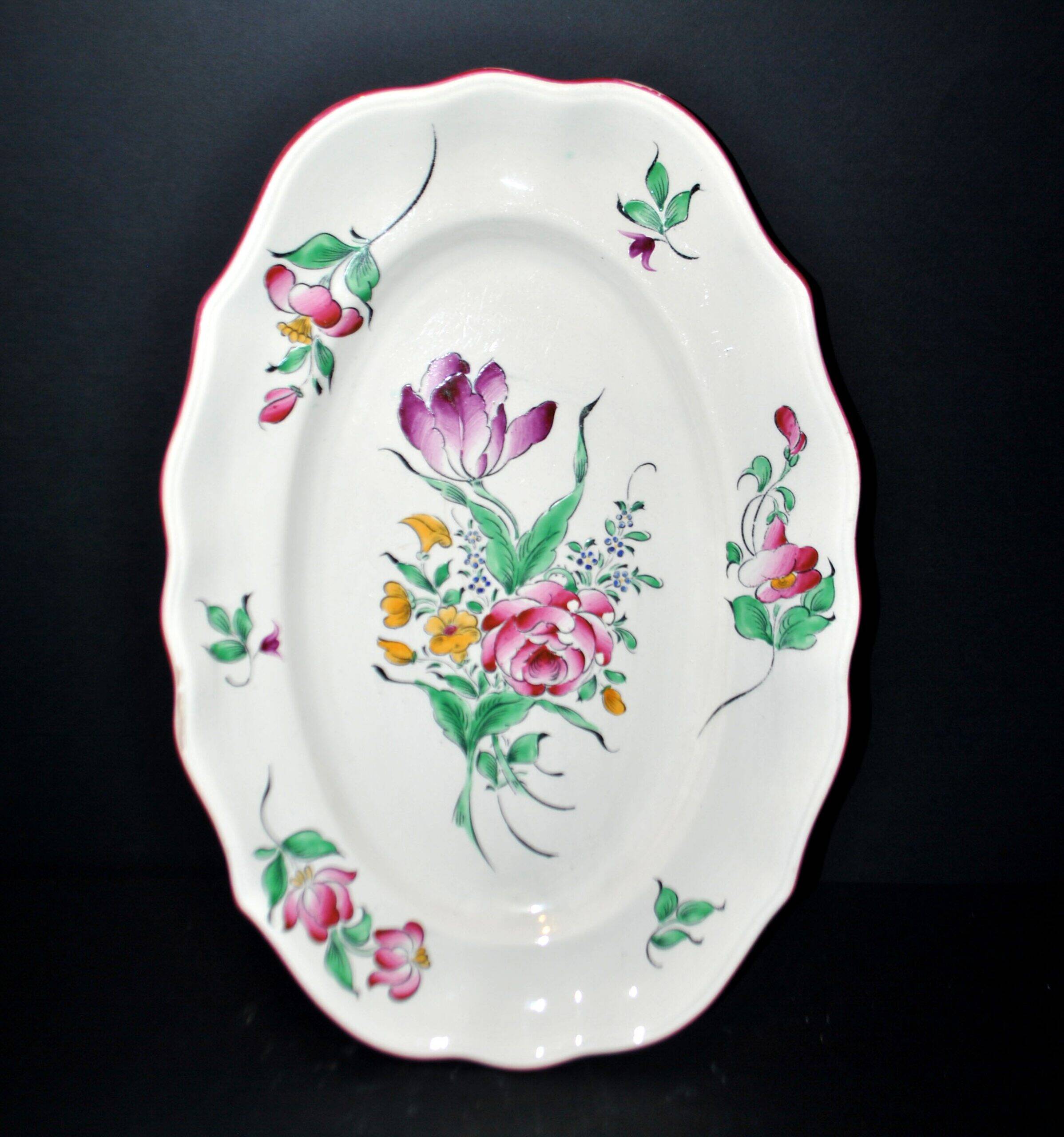Lunéville Keller & Guerin, oval dish, Streetlight with polychrome flowers, 41×29