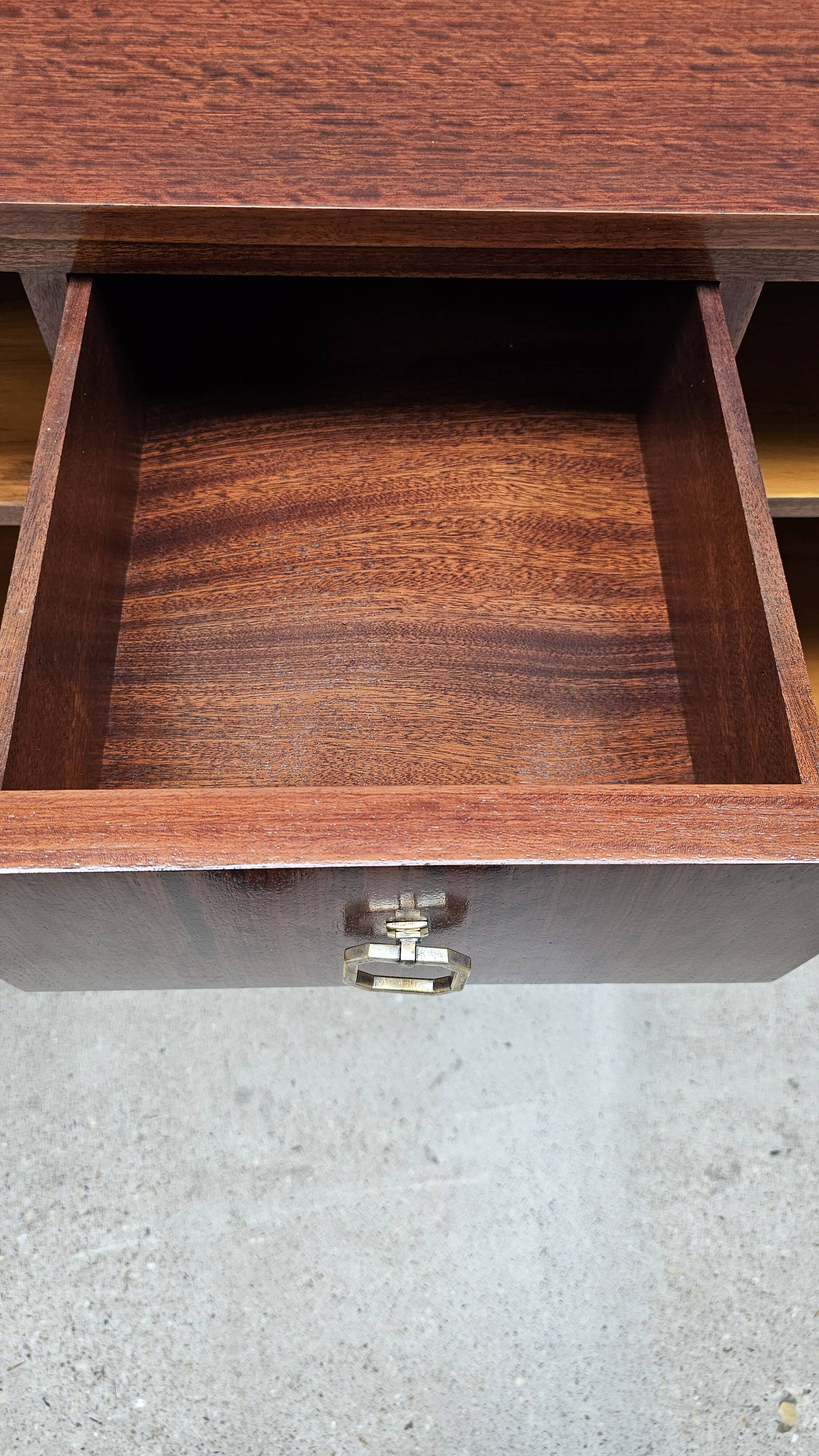 Art Deco buffet by Saddier & Fils in solid rosewood and veneer.