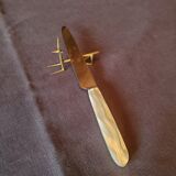 6 gazelle knife holders