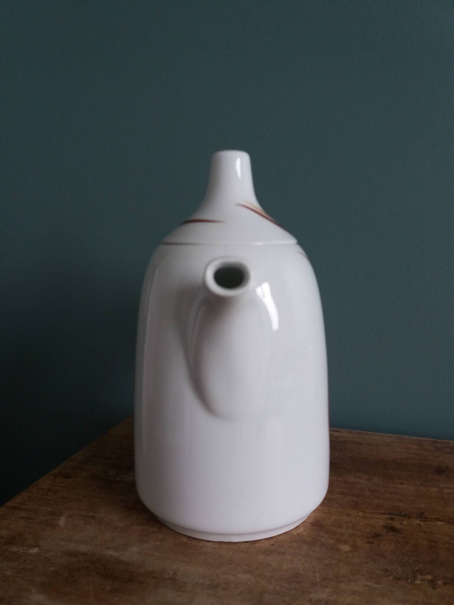 Coffee pot, teapot, porcelain, Italy, 70s, space age