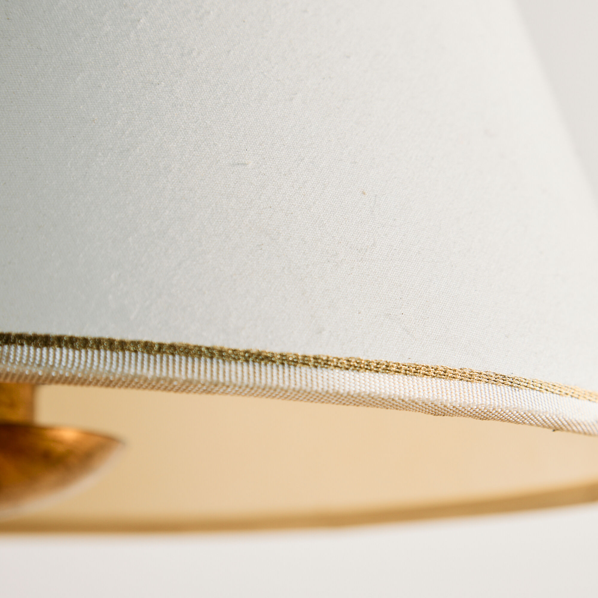Gold-painted table lamp