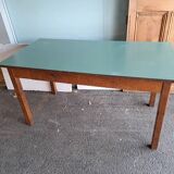 Table de réfectoire