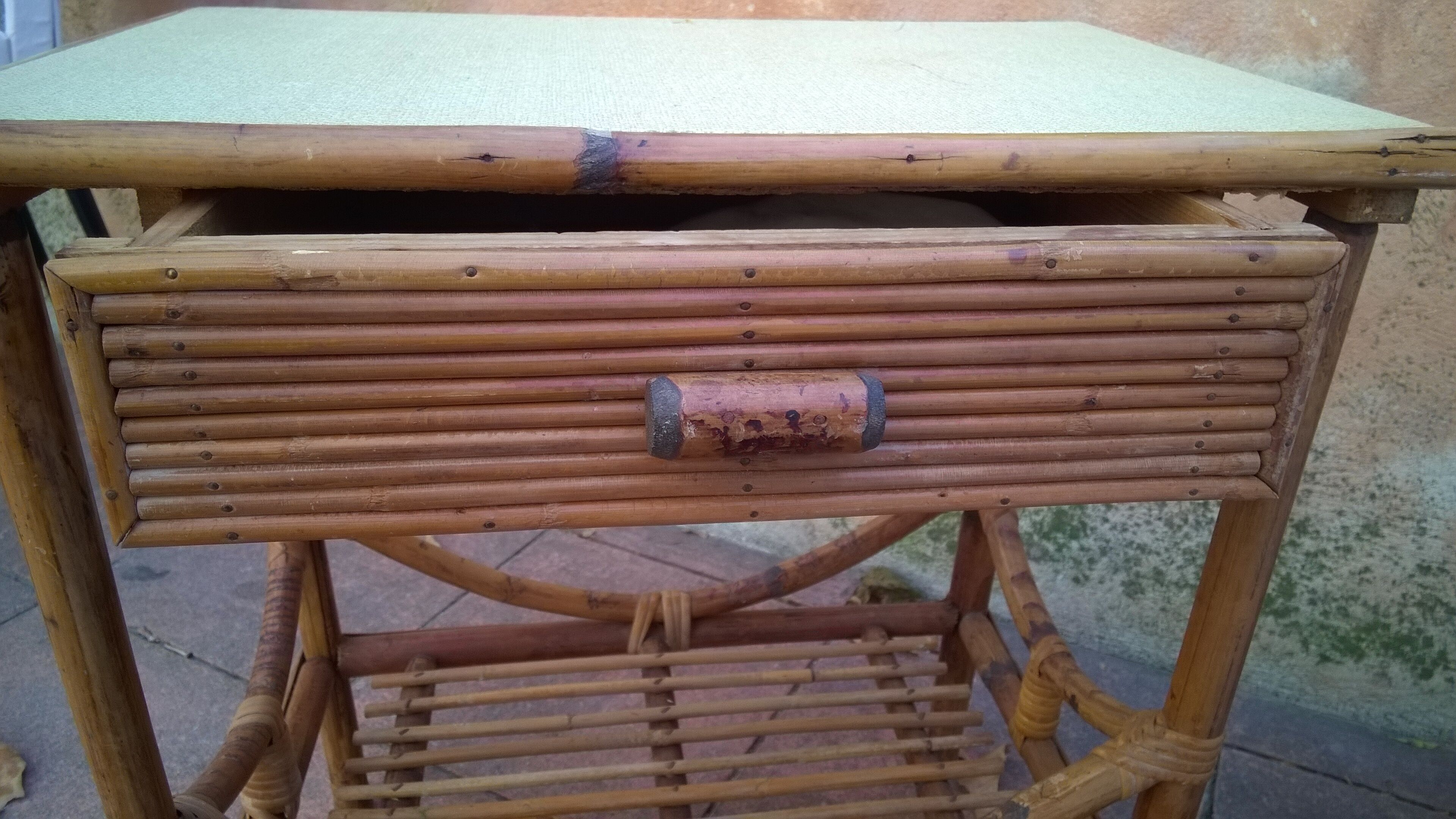 Bedside in rattan and bamboo