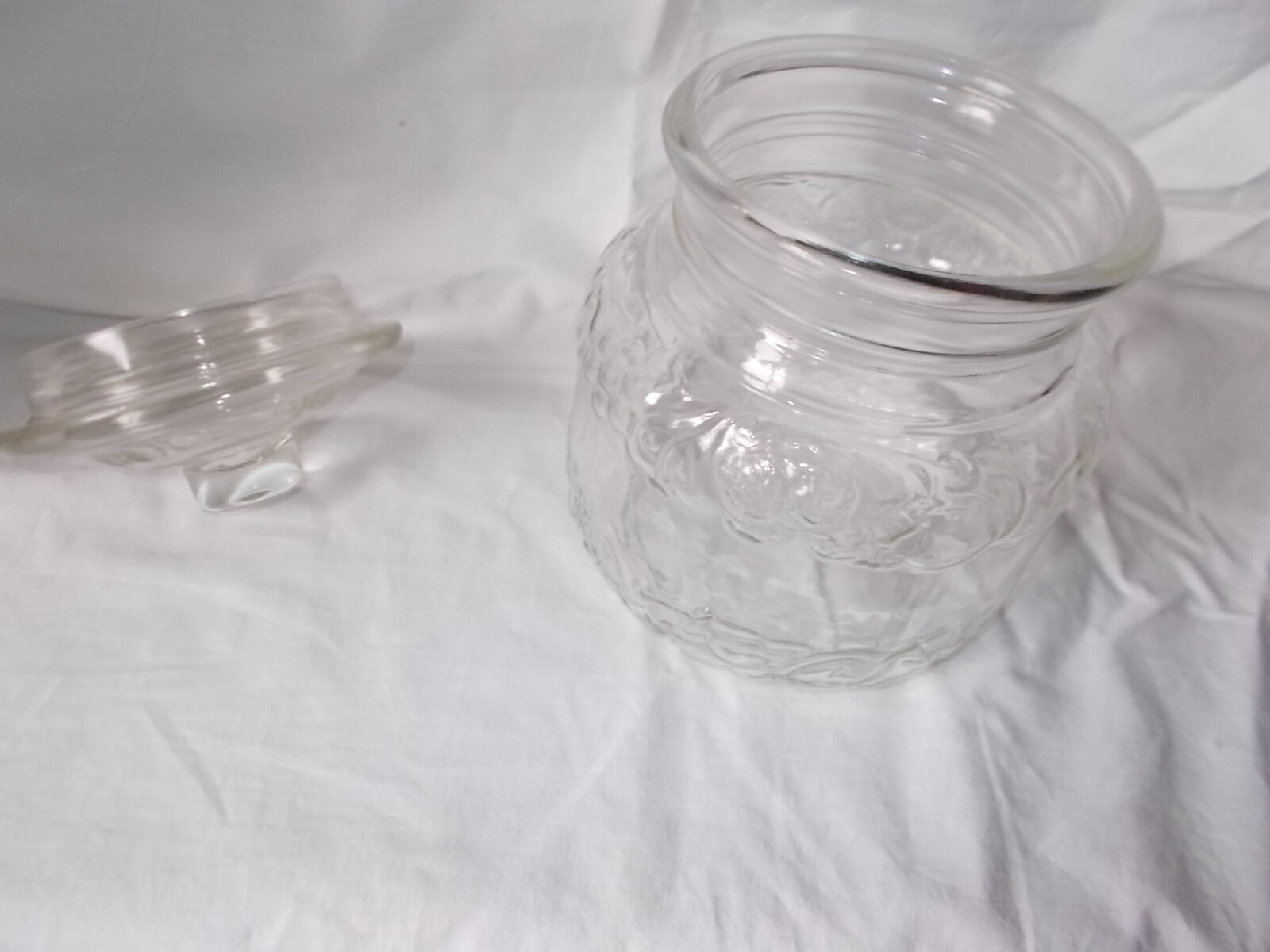 Glass glass cork jar