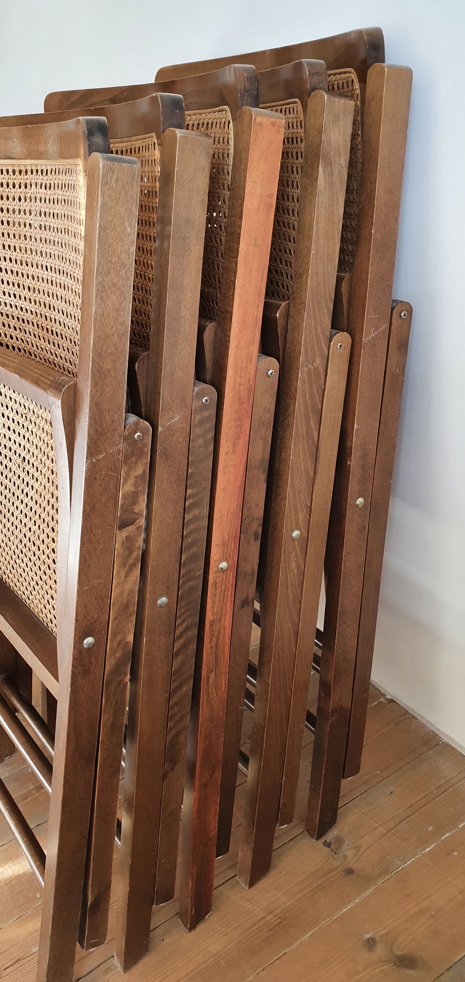 Set of 5 foldable cannate chairs (50s-60s)