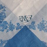 White and blue damask tablecloth 1m50 x 1m50