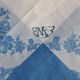White and blue damask tablecloth 1m50 x 1m50