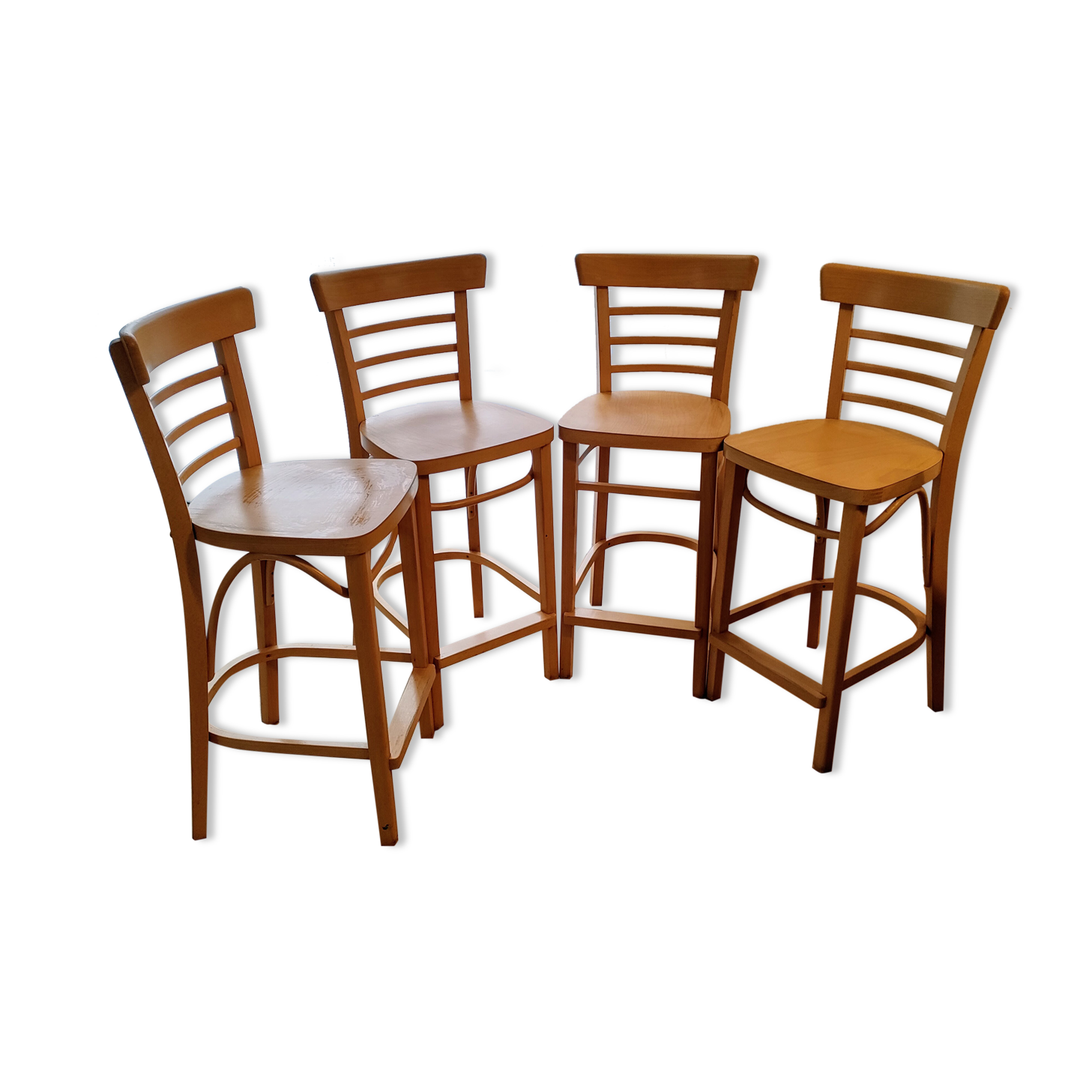 Lot 4 wooden bistro style high chairs