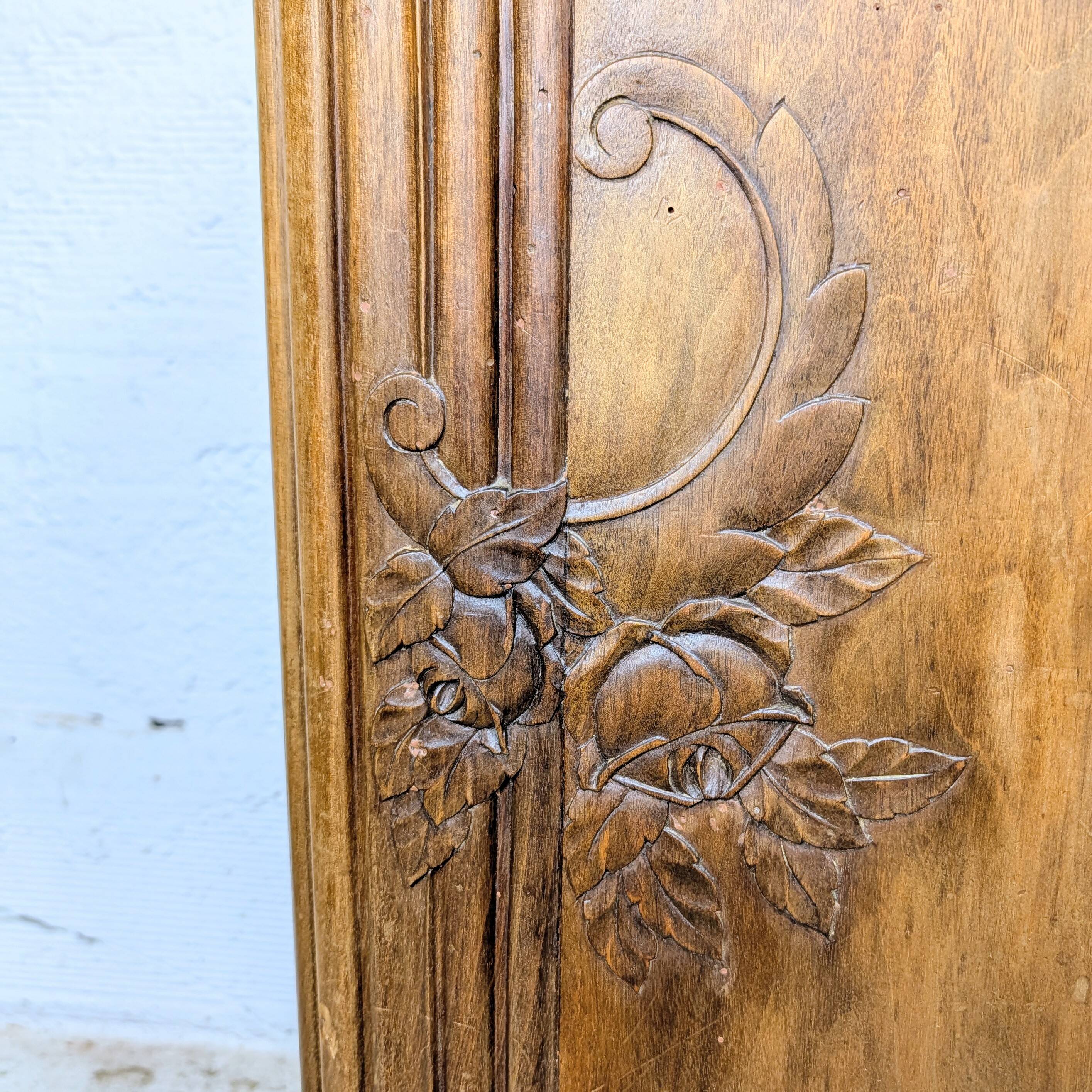Art Deco bedside table in wood and marble