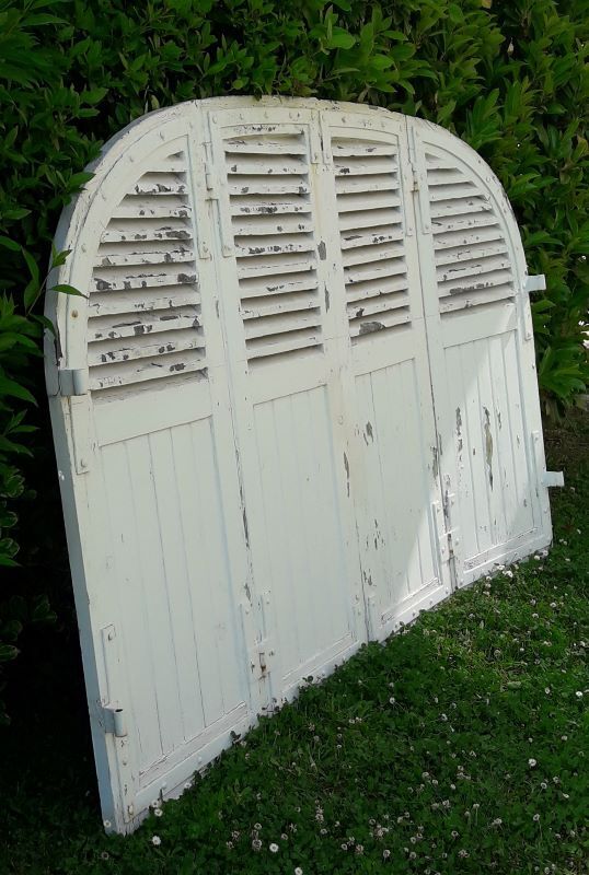 Curved shutters oak and fir H156xL245