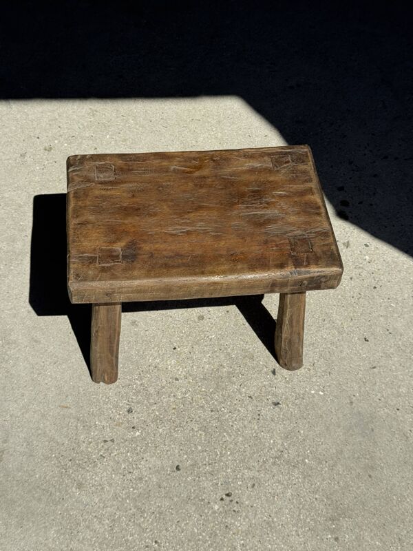 Petit stool, tabouret d'appoint en teck massif rectangulaire pieds arqués