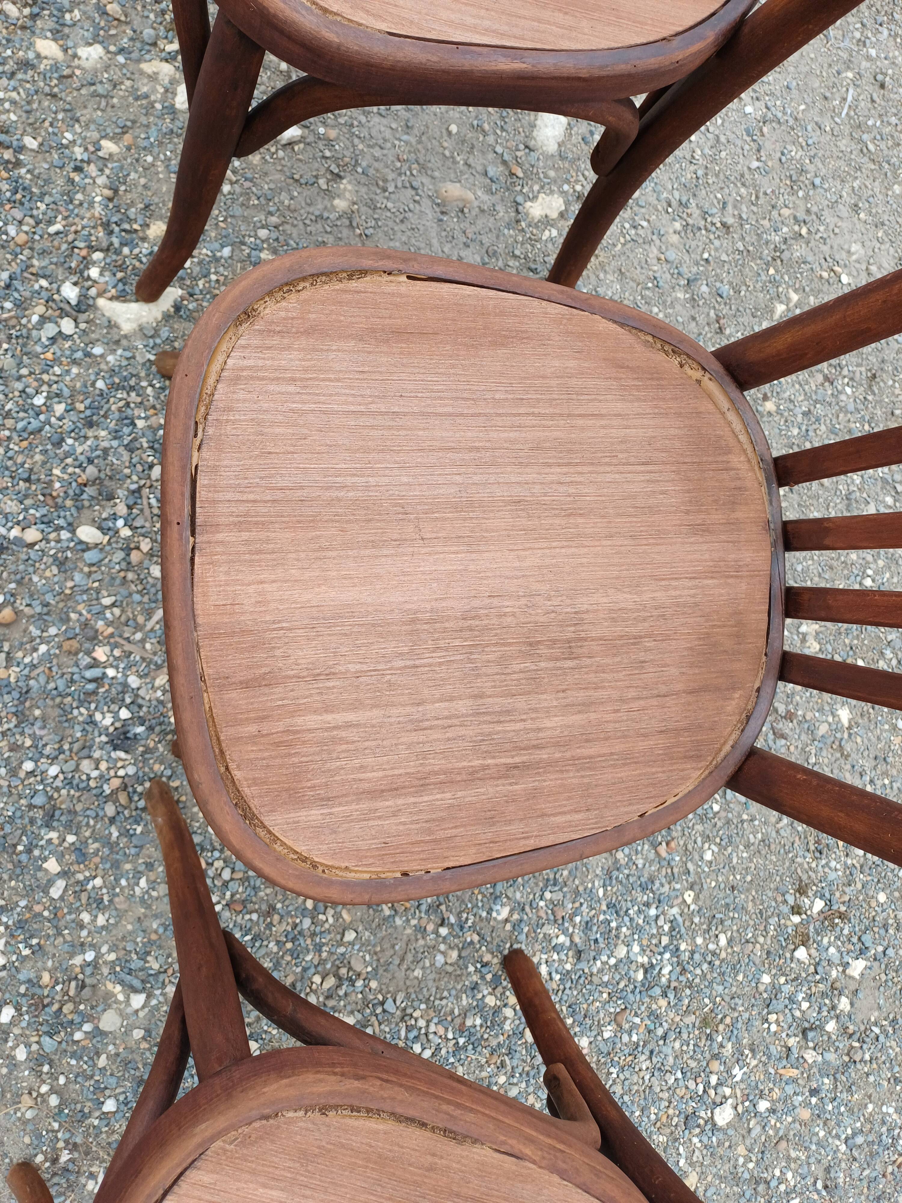 5 Thonet wooden bistro chairs