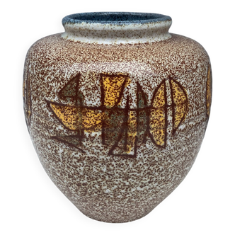 Accolay ceramic vase
