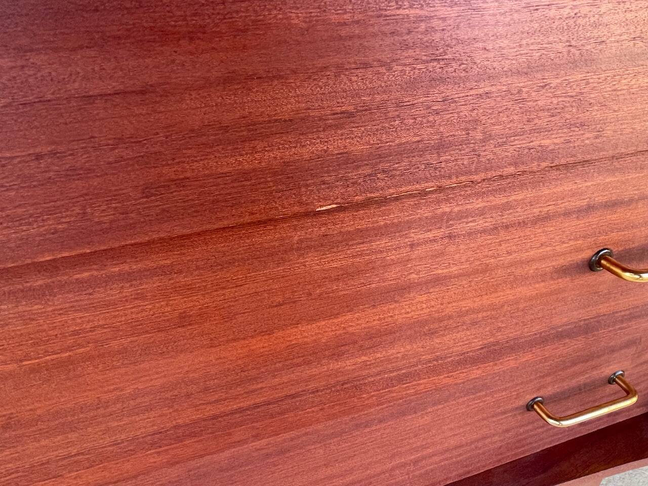 Vintage chest of drawers with 4 drawers, splayed legs circa 1960s