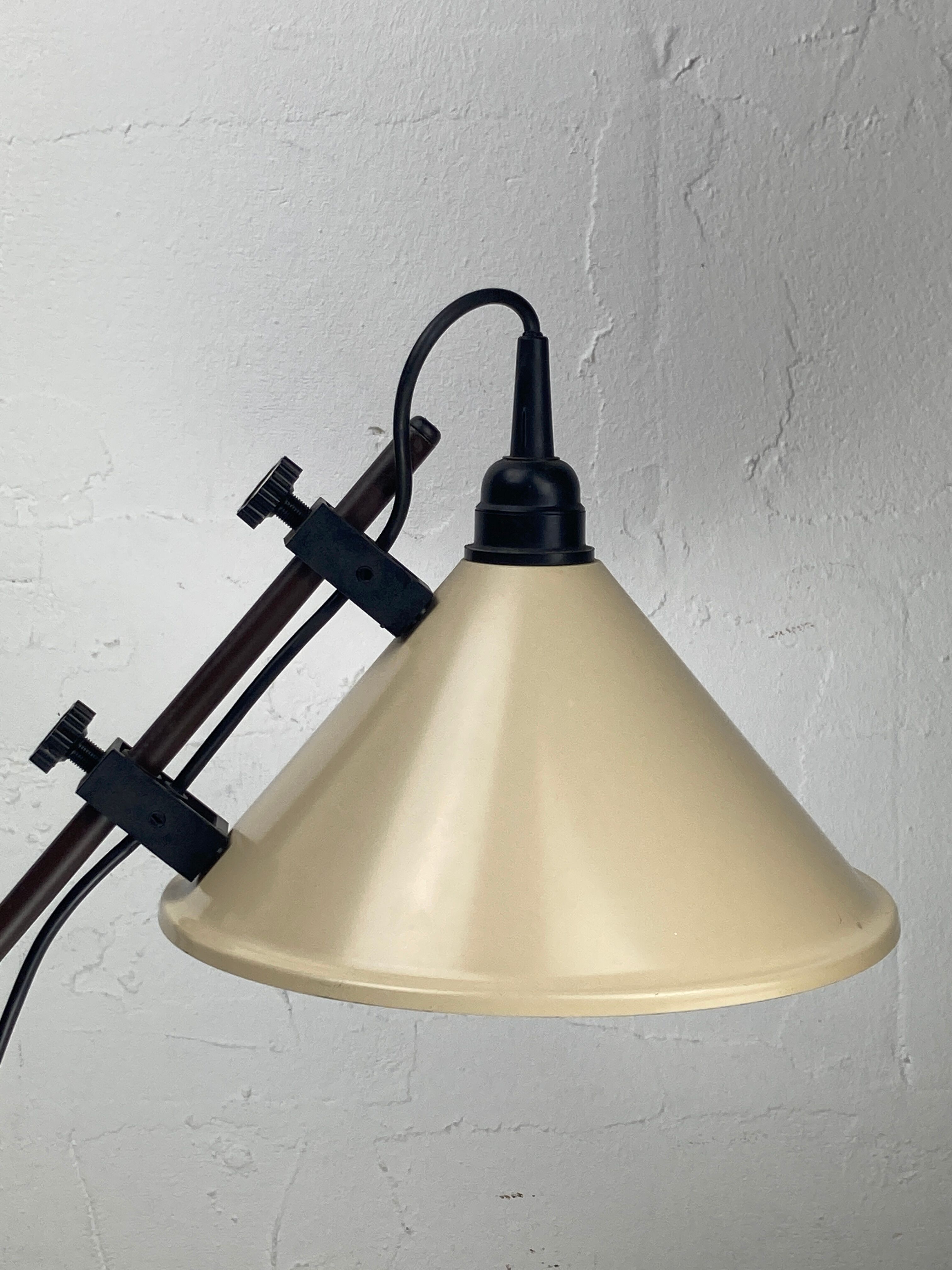 Brown metal "modernist" architectural desk lamp, Dutch 1970s