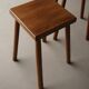 Tabourets hauts rustiques en chêne. années 1970. Lot de 2