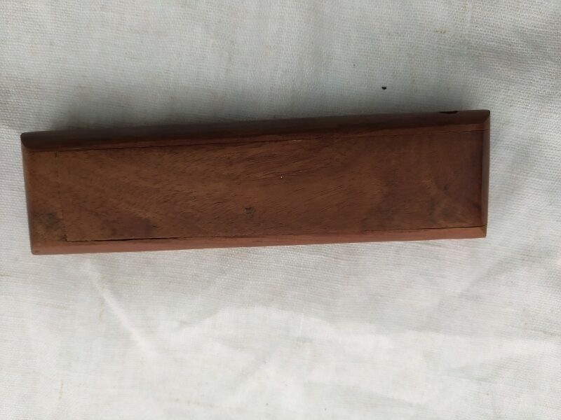 Carved wooden pencil box Deco office Brocanteespritdantan
