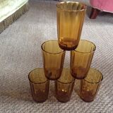 Series of 6 amber glasses