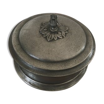 Tin box