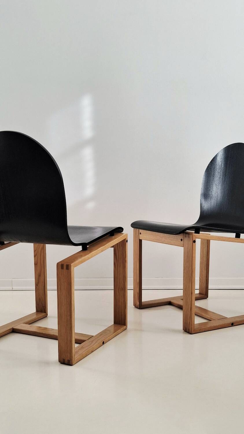 Chaises italiennes minimalistes en bois courbé des années 70, frêne et ébène