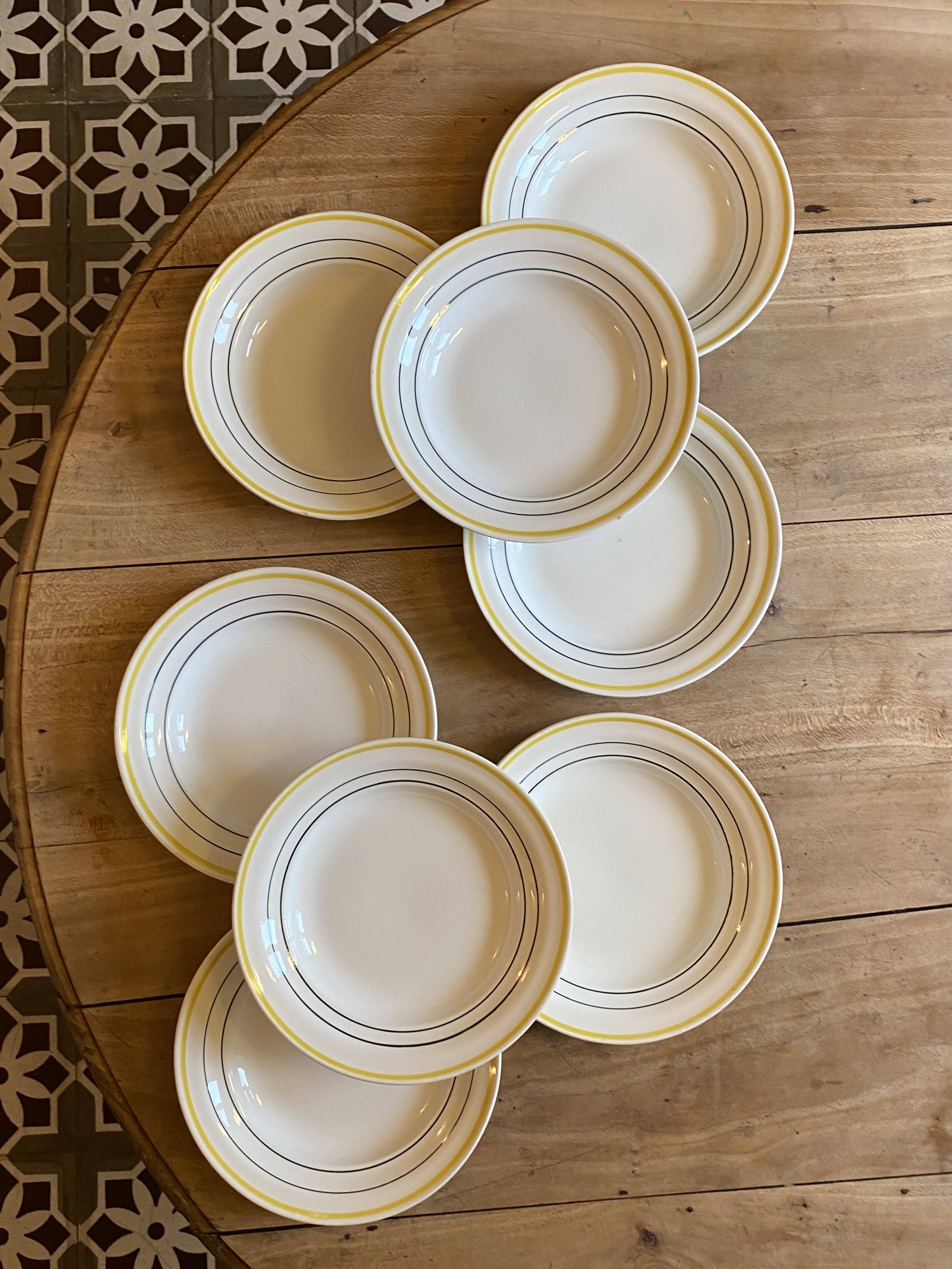 Lot de 8 assiettes creuses vintage modèle Trouville de Saint Amand