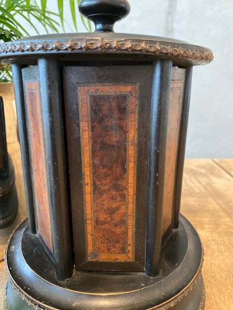 Music box cigar cellar