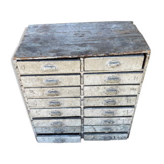 Loom cabinet with drawers