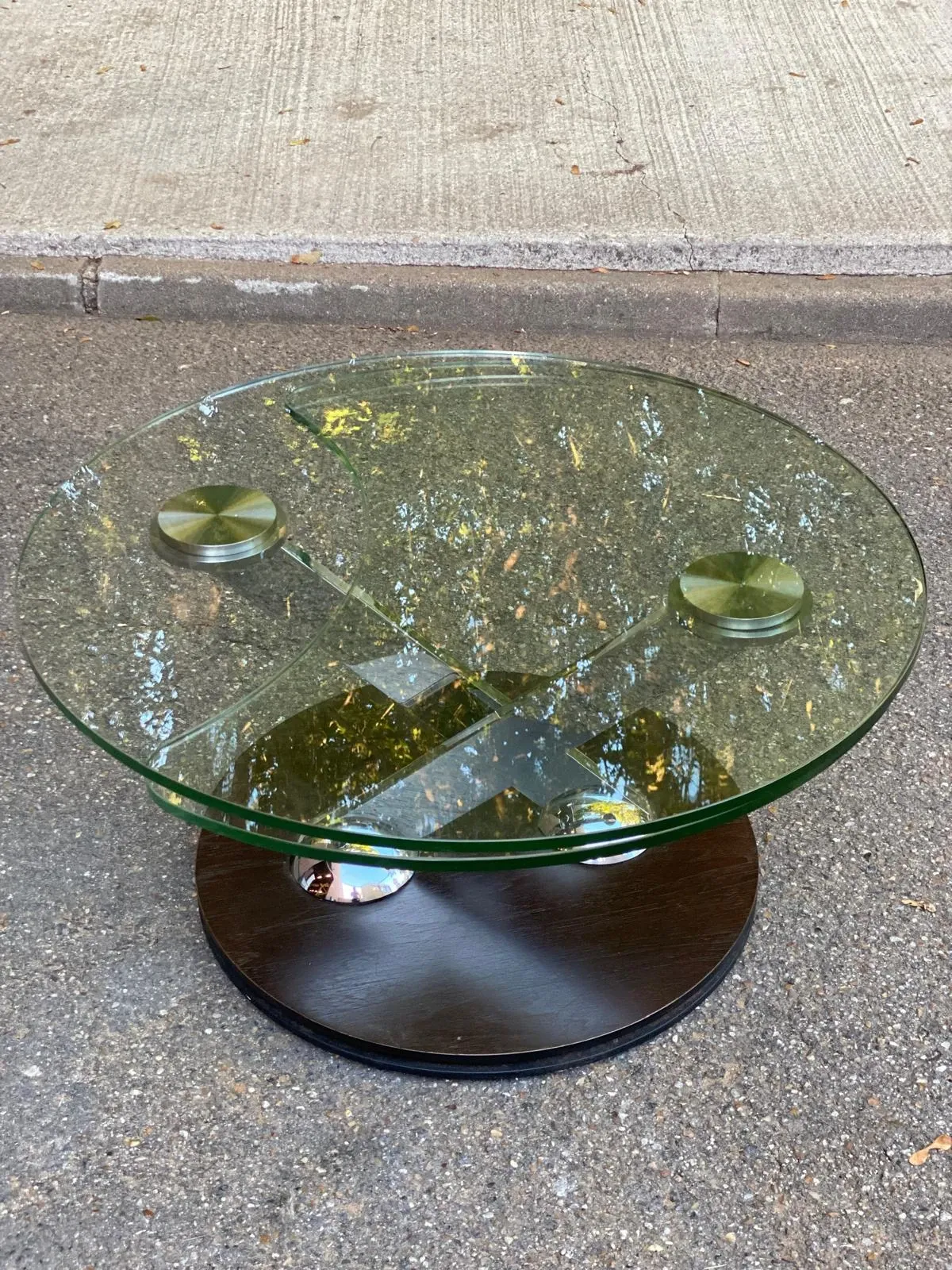 Ricochet coffee table in glass Naos Italy La Casa Animata 1990