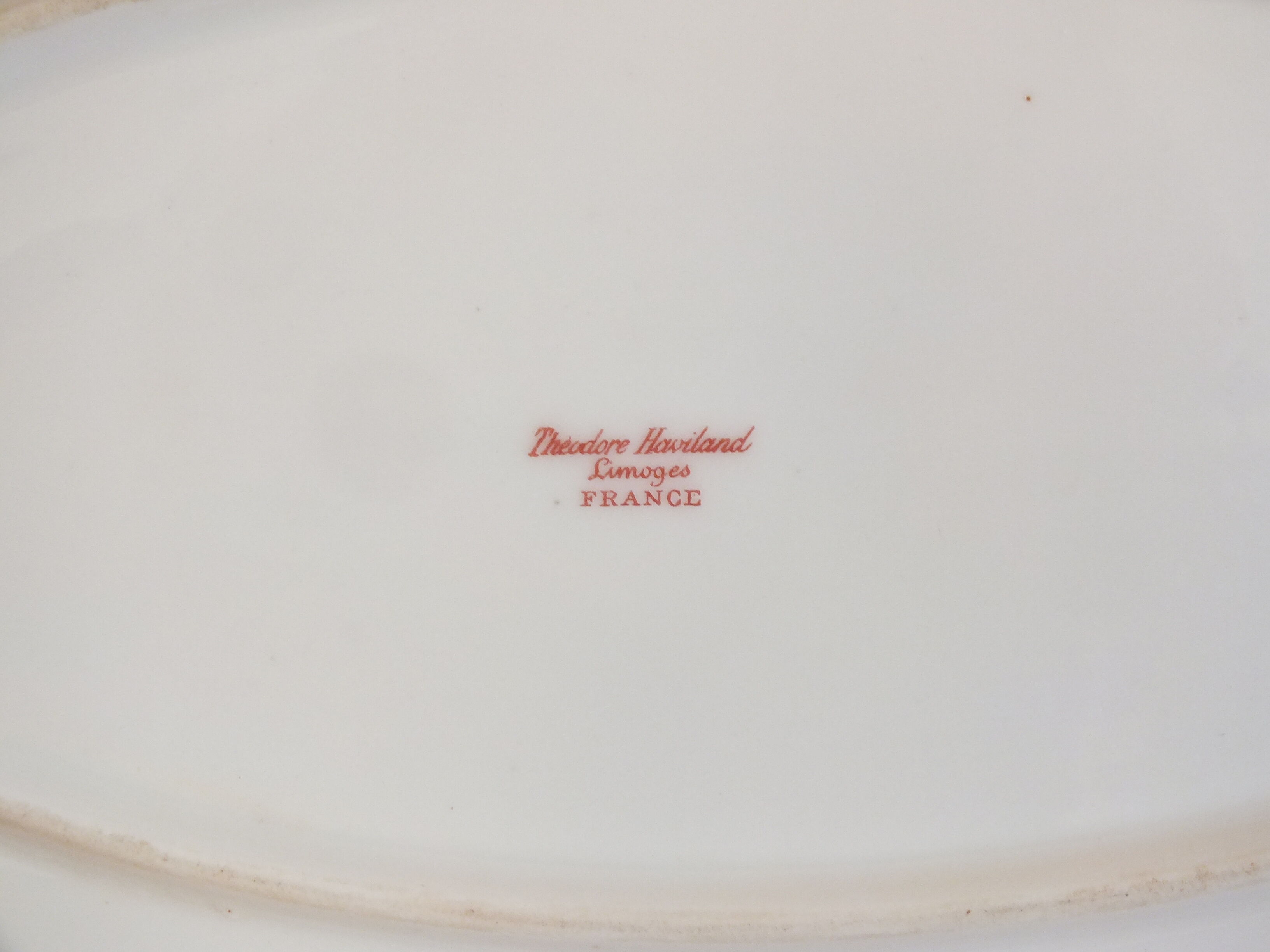 Large oval porcelain dish from Limoges by Théodore Haviland