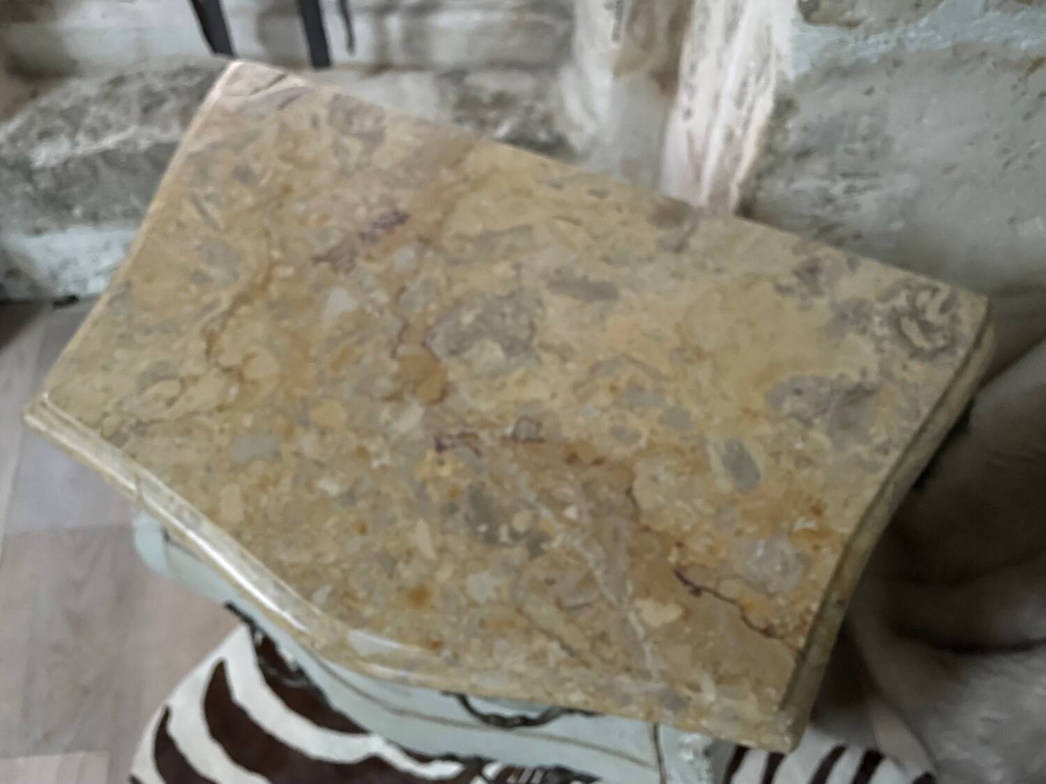 Small Louis XV style chest of drawers