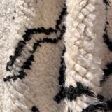 Modern Berber Beni Ouarain wool rug