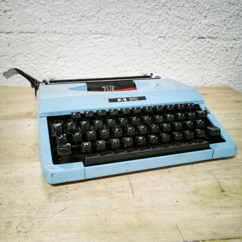 BMB 310 typewriter
