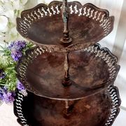 Large three-tiered fruit bowl in iron and brass, French style, rust.