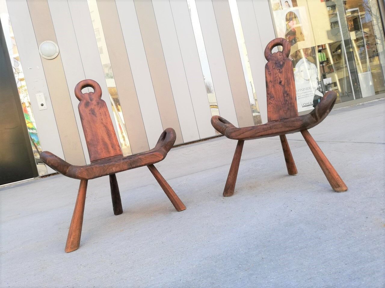 Paire de tabourets de traite brutalistes