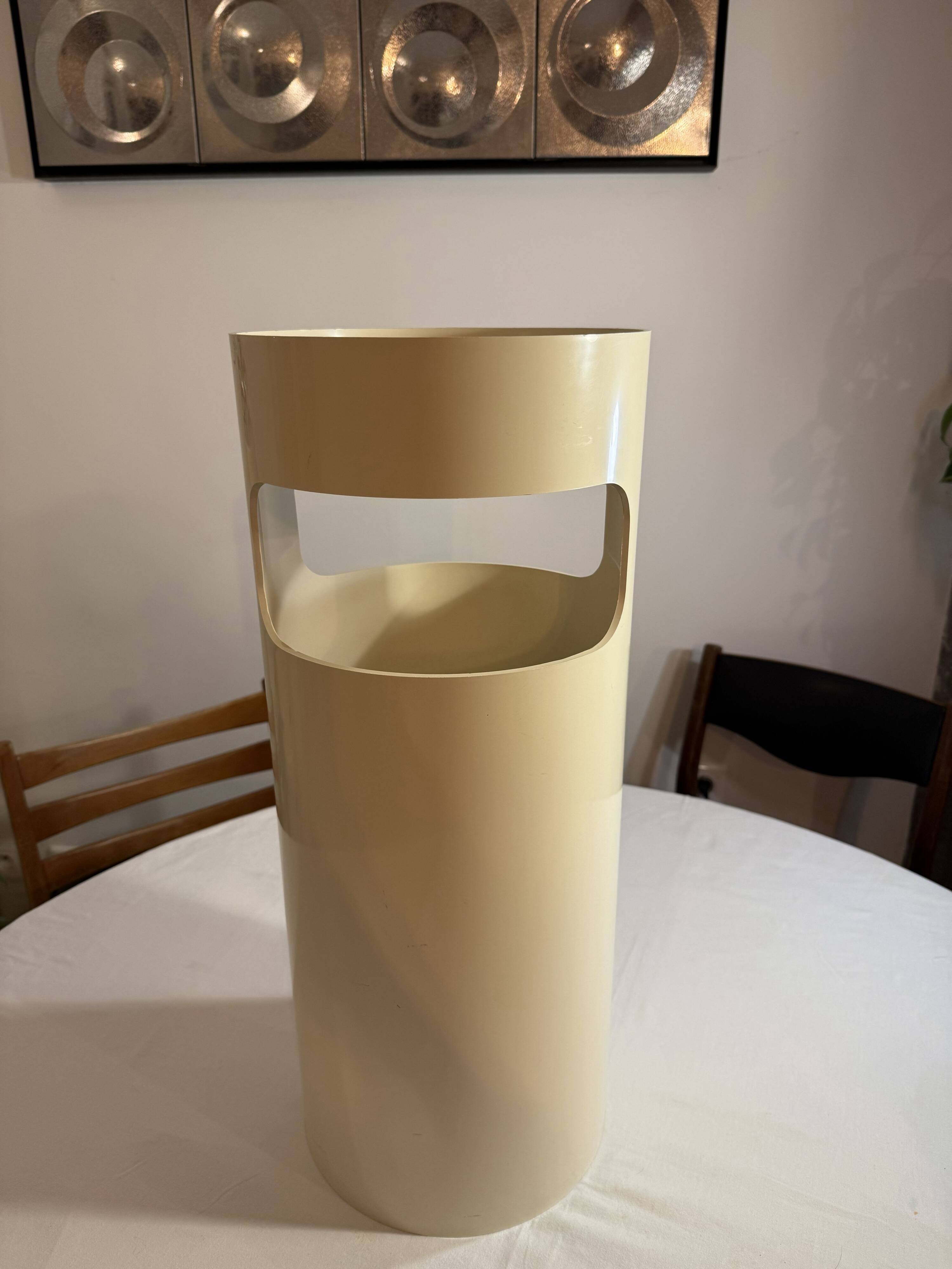 Porte-parapluie Kartell, design Gino Colombini