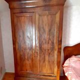 Armoire 234 cm loupe d'orme tete de chat
