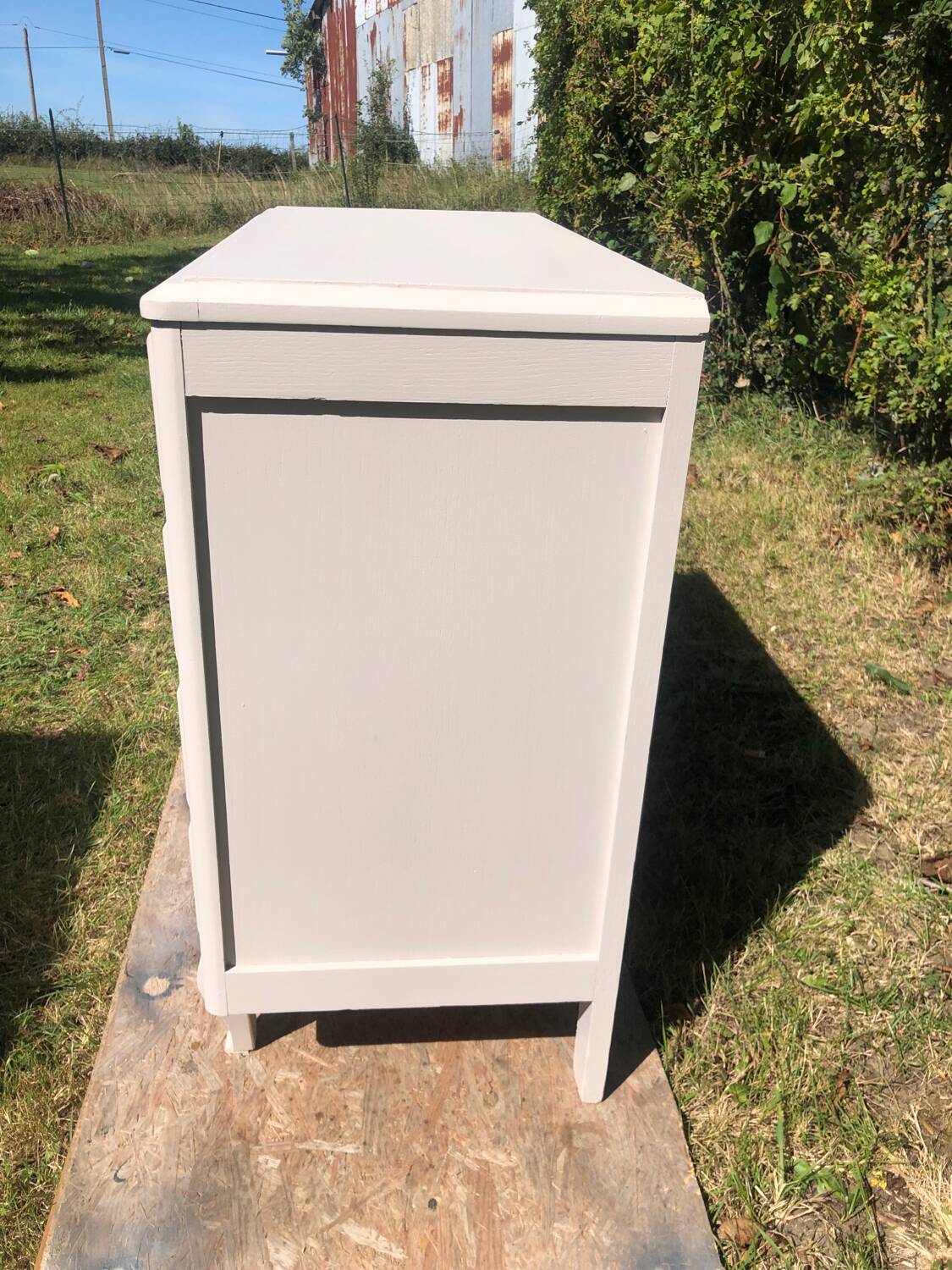 Vintage chest of drawers