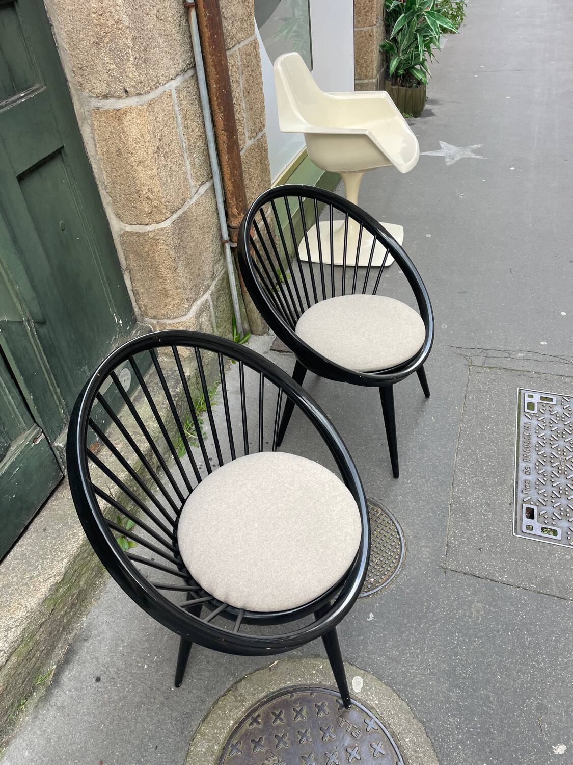 Pair of Circle armchairs, Yngve Ekstorm