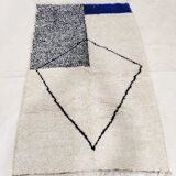 Moroccan berbere carpet 174x109cm