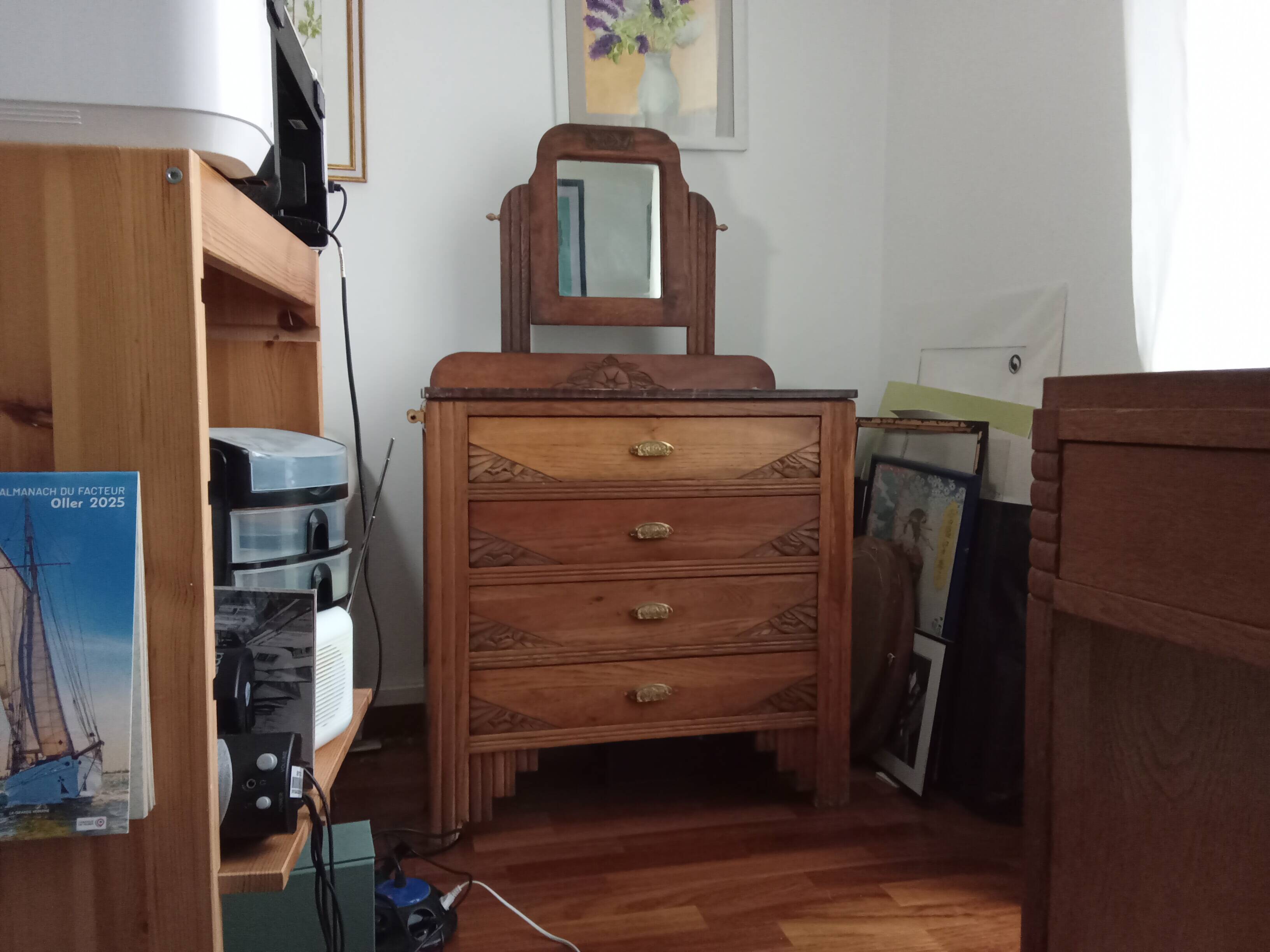 Art Deco dressing table