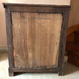 Vertical chest of drawers