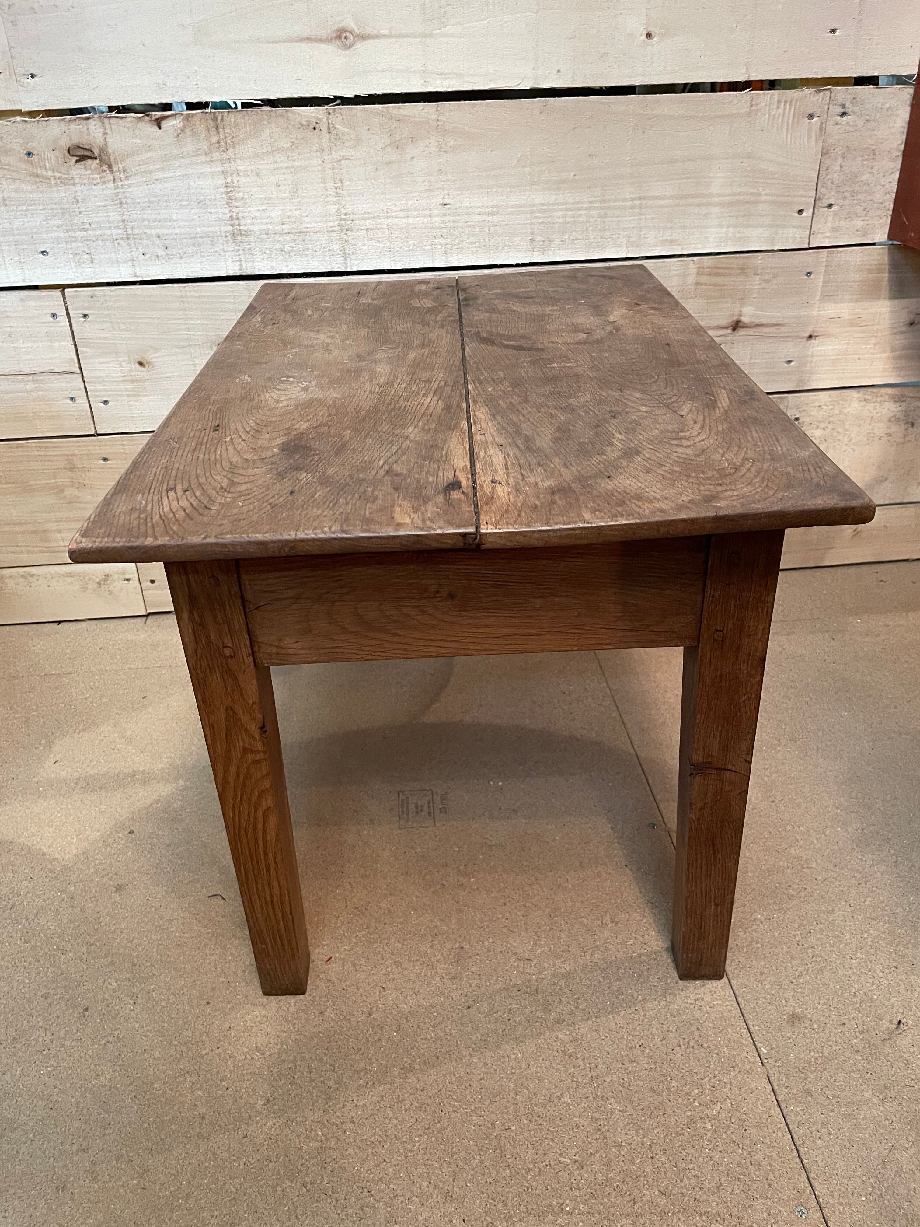 Vintage wood coffee table year 40/50