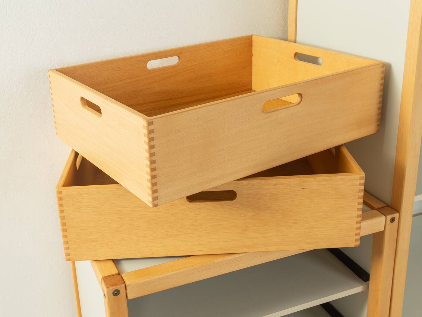 Flötotto chests of drawers