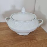 Porcelain tureen