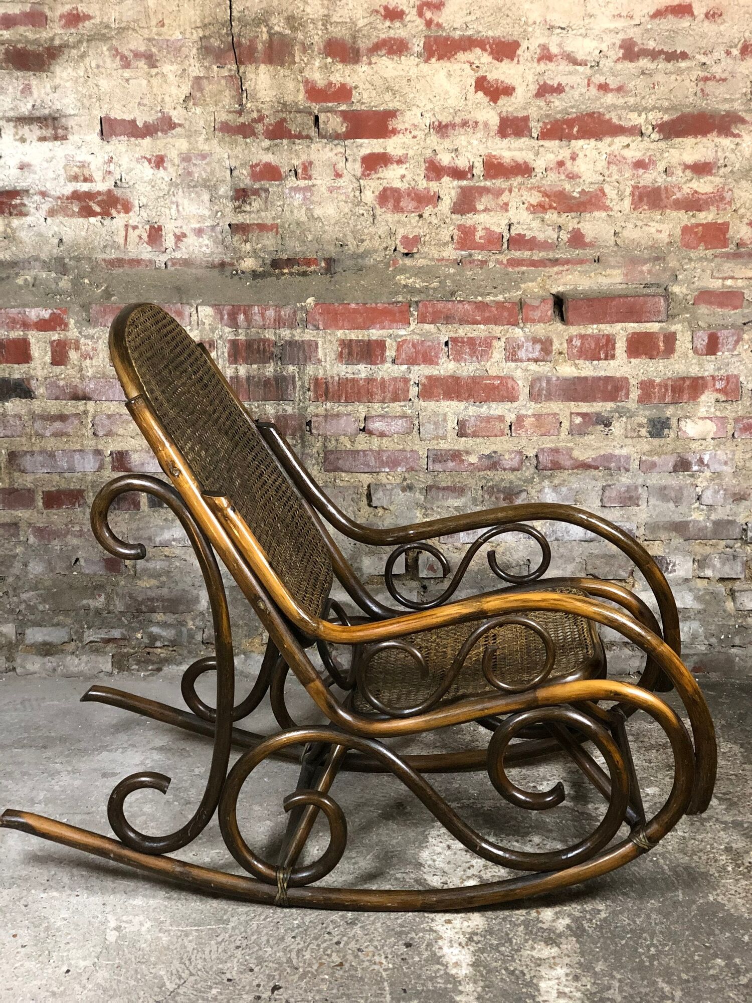 Rocking chair 80