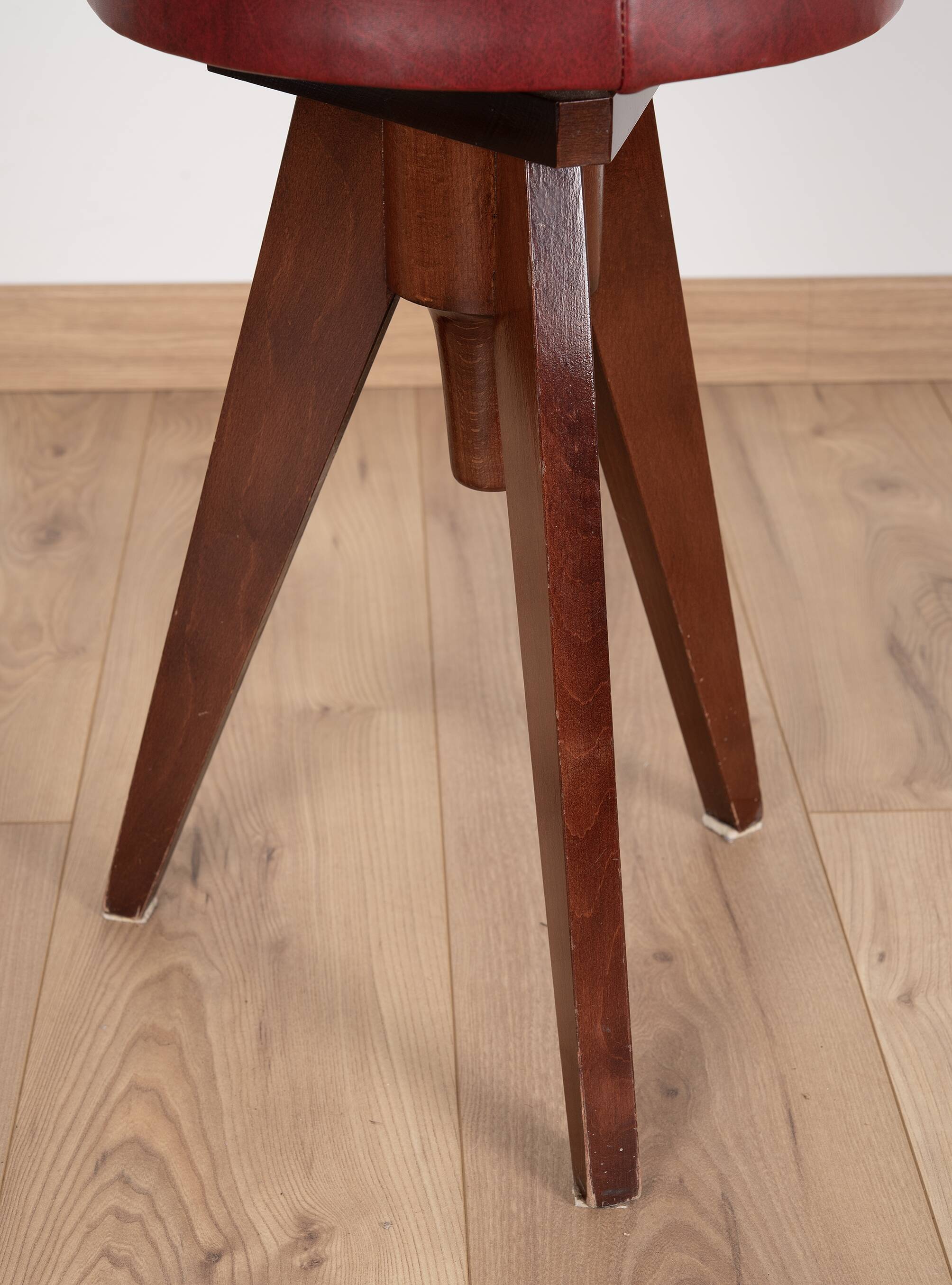 Adjustable piano stool. German design, Reiner Modell