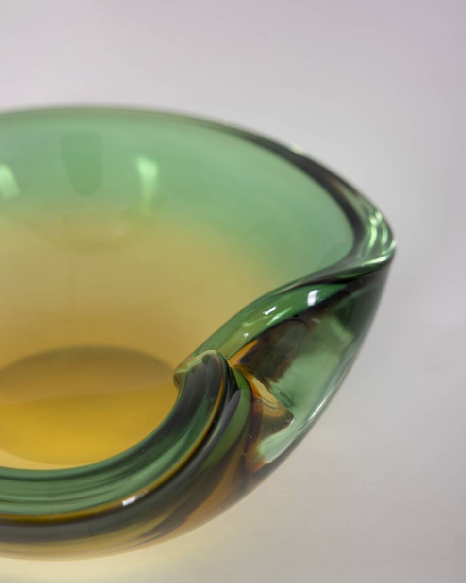 Vintage 1970s Murano glass submerged Italian design emptier tray