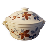 Old tureen