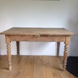 Oak farm table